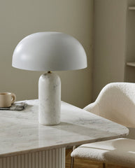 ATLAS bordlampe i marmor og metal - h49 cm - hvid