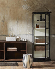 CLASSIC vitrineskab i træ - 212x84 - sort/off white