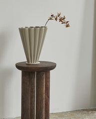 COLLA vase i keramik - h28,5 cm - sand