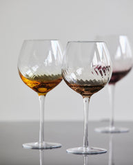GARO vinglas - h23 cm - klar glas/brun