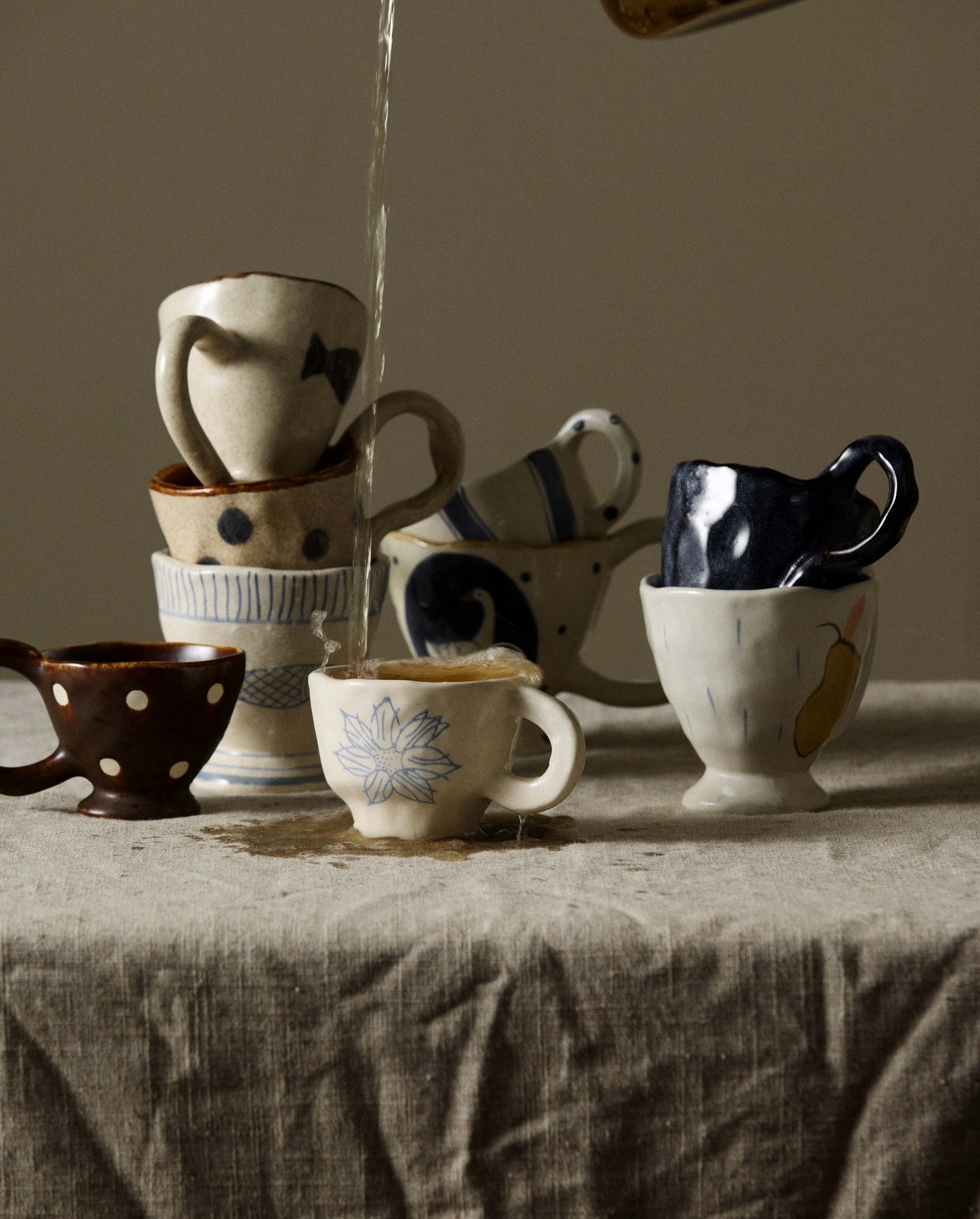 Atelier FORMA - SORA kop m. hank