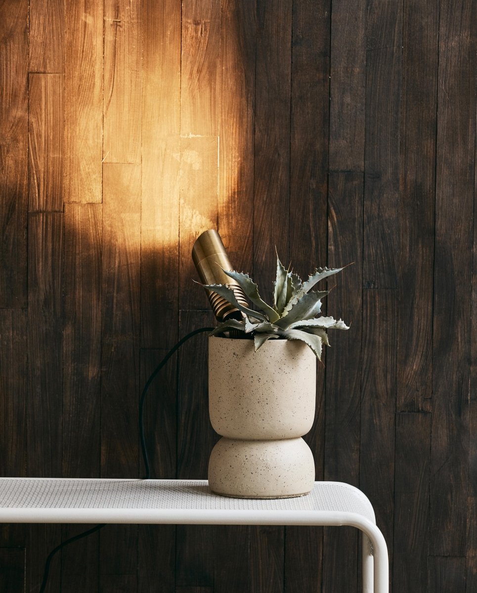 BRAGI udendørs lampe m. spyd - messing
