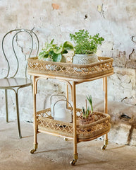 LIRI rullebord i rattan - 62x42 cm - natur